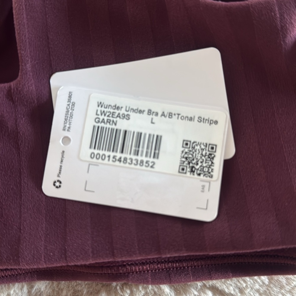 Burgundy Ribbed sports bra - Picture 4 of 4